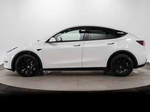 2022 tesla model y long range 4dr all-wheel drive sport utility in minneapolis, minnesota