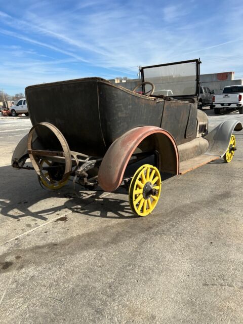 very clean original project car with plenty of spare parts