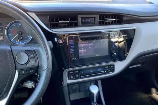 2017 toyota corolla le in janesville, wisconsin