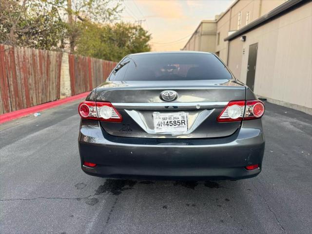 2011 toyota corolla le