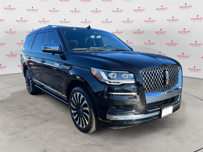 cpo 2022 lincoln navigator black label