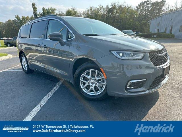 2022 chrysler pacifica touring-l