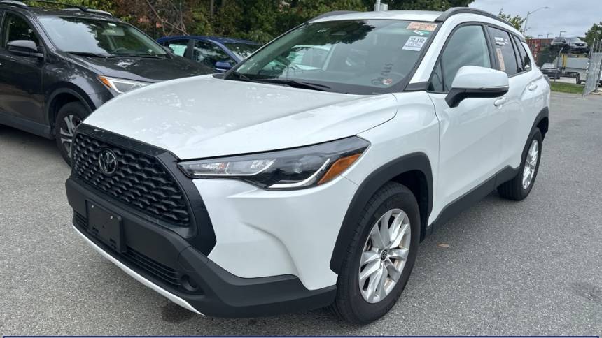 2023 toyota corolla cross le