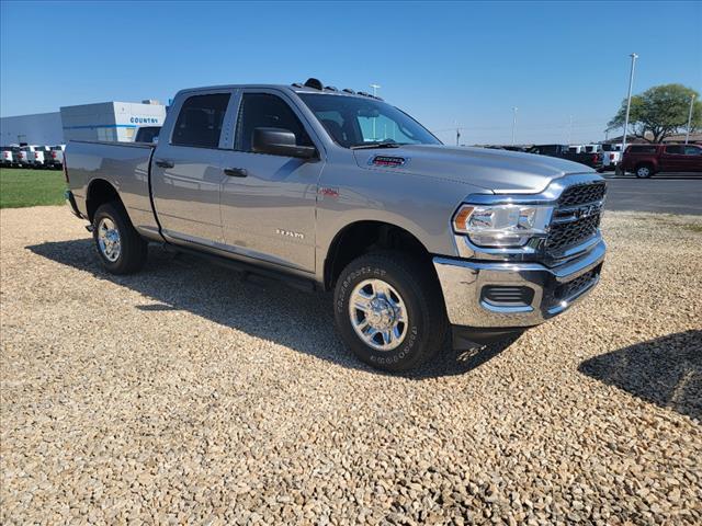 2022 ram 2500 tradesman crew cab 4x4 6'4' box