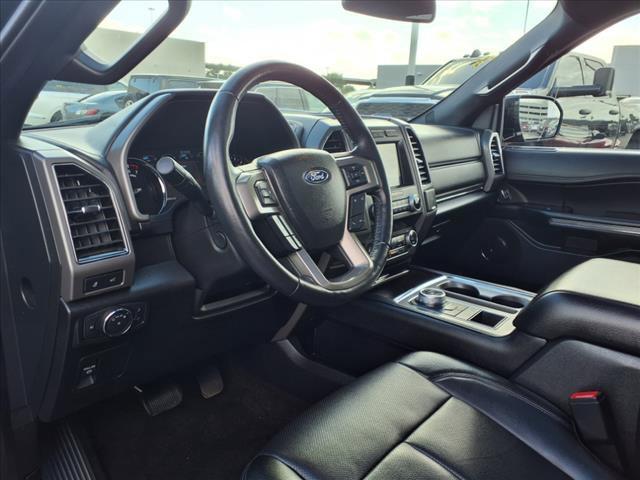 2021 ford expedition xlt