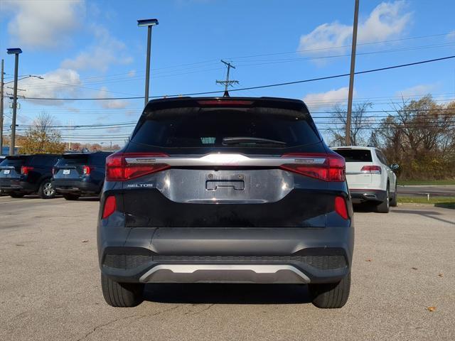 2022 kia seltos lx