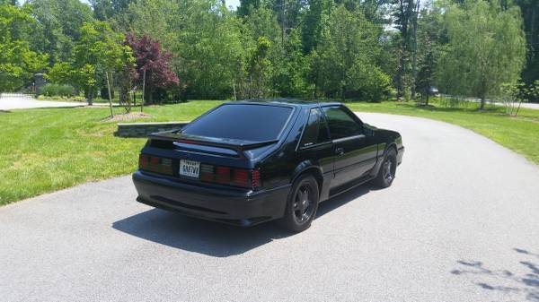 1987 ford mustang gt hatchback 2-door 5.0l (t top)