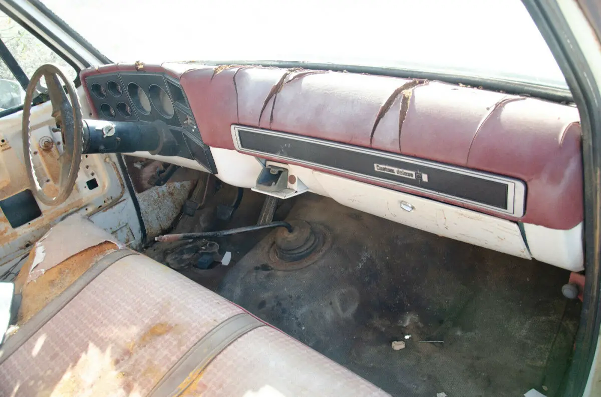 chevorlet pickup truck custom 10 deluxe 1970s