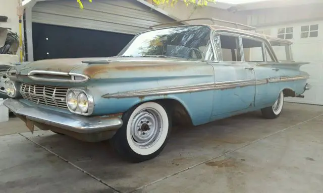1959 chevy nomad ( impala wagon)