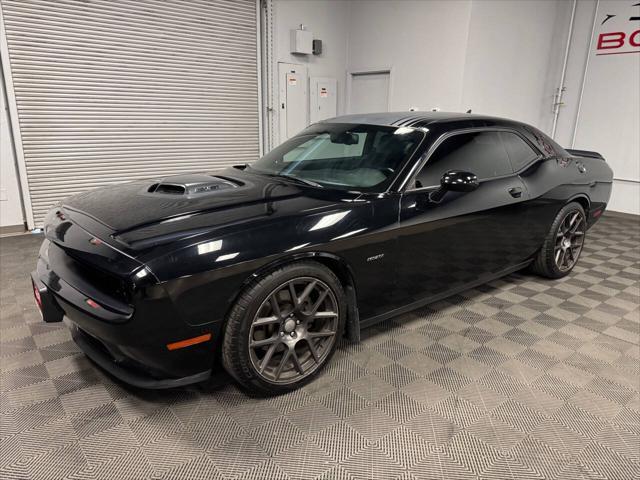 2016 dodge challenger r/t