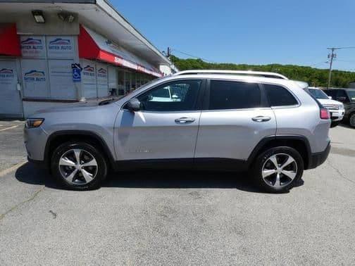 2019 jeep cherokee limited in worcester, massachusetts