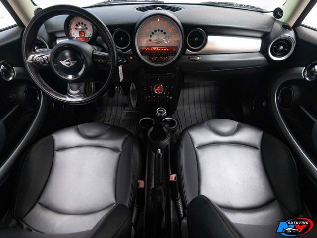 2011 mini cooper s base