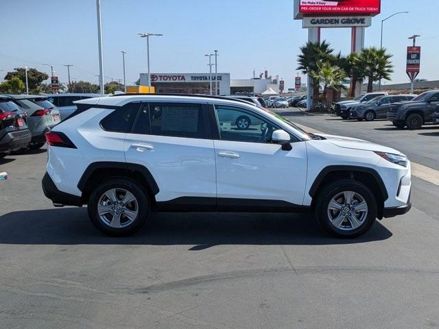 2024 toyota rav4 xle