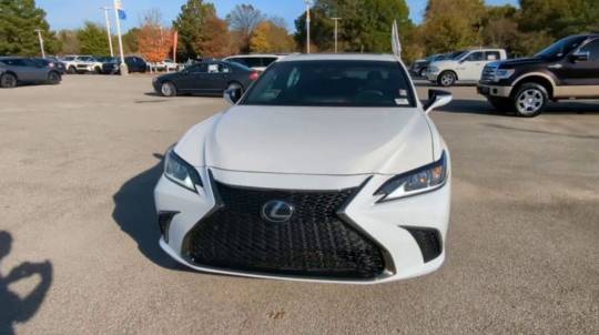 2020 Lexus ES