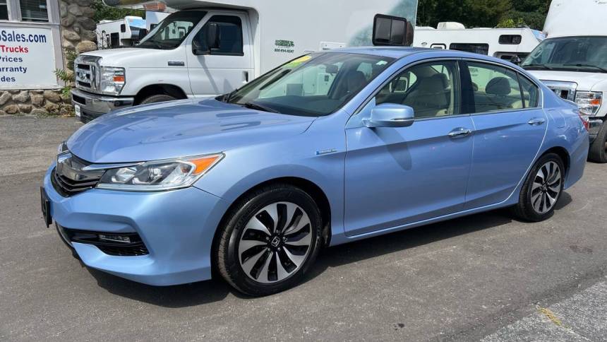2017 honda accord hybrid base