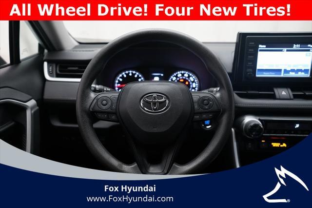 2019 toyota rav4 xle