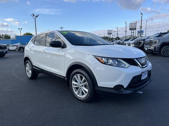 2018 nissan rogue sport s