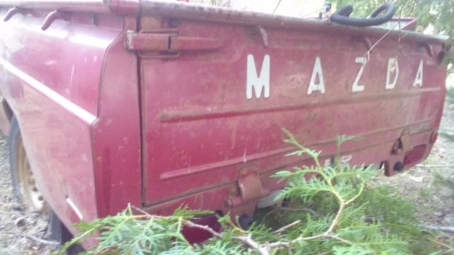 1974 mazda b1600 pickup truck