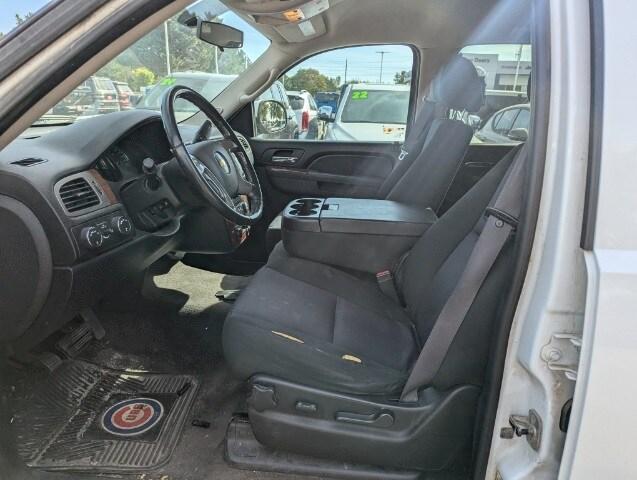2011 chevrolet avalanche 1500 ls