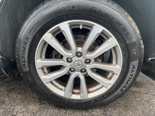 2016 nissan pathfinder s