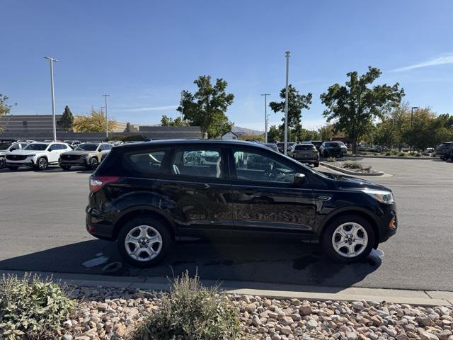2017 ford escape s