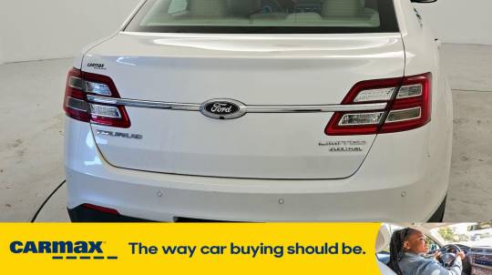 2014 Ford Taurus