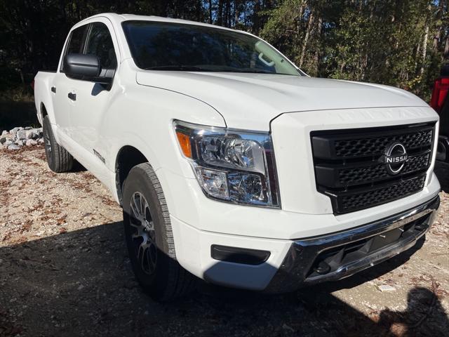 2023 nissan titan sv