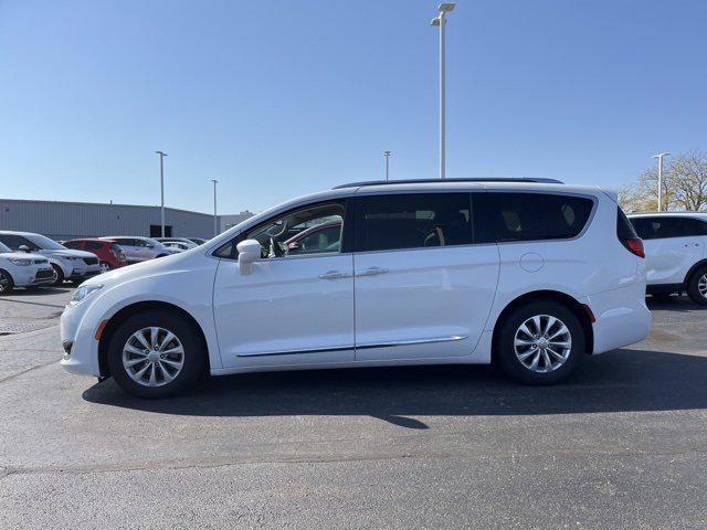 2018 chrysler pacifica touring-l