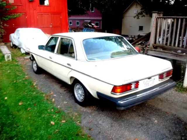 1982 mercedes 300d turbo diesel