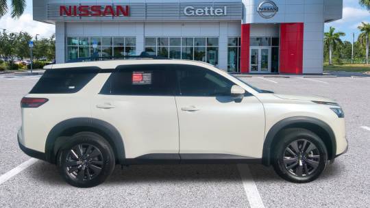 2022 Nissan Pathfinder