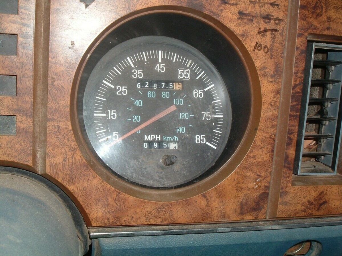 ford ranger 1985 4wd v-6 heavy tow package, runs great!