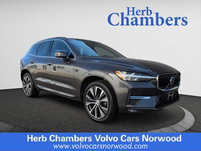 2022 volvo xc60 momentum