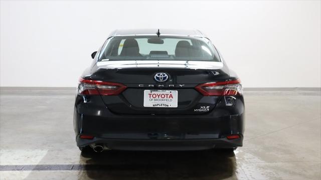 2022 toyota camry hybrid xle