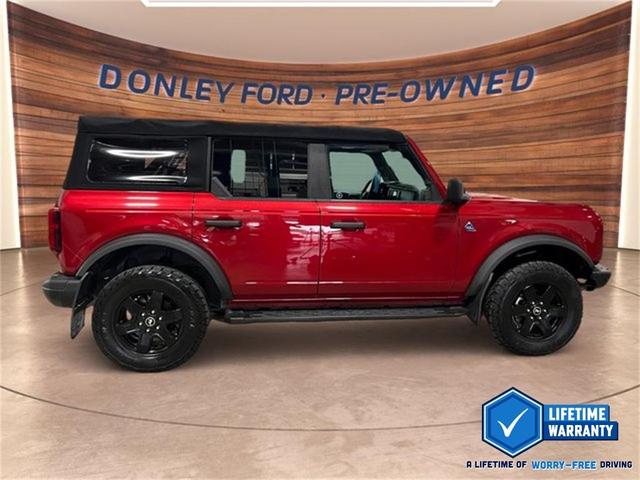 2021 ford bronco black diamond