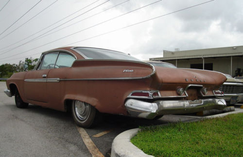 1961 dodge phoenix,2 door hardtop,v8,auto,to restore or custom or street rod