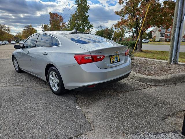 2017 chevrolet malibu 1ls