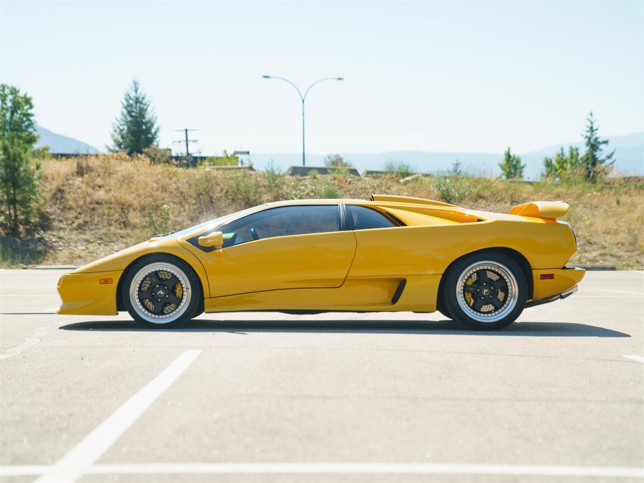 1998 lamborghini diablo