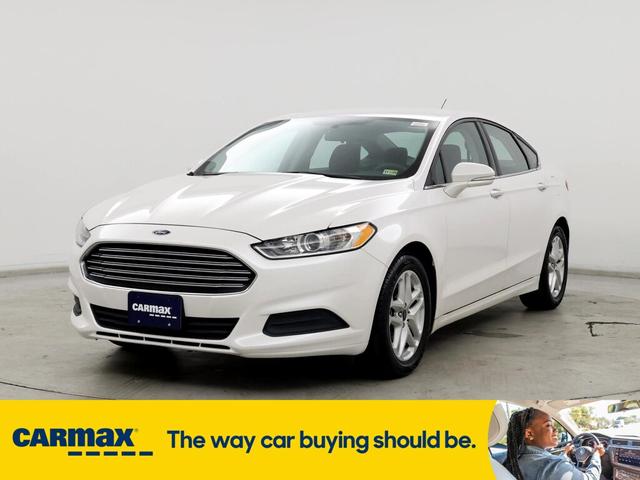 2014 ford fusion se