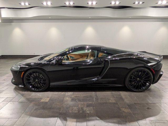 2022 mclaren gt base