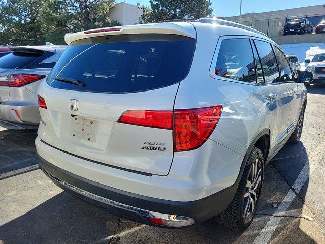 2017 honda pilot elite