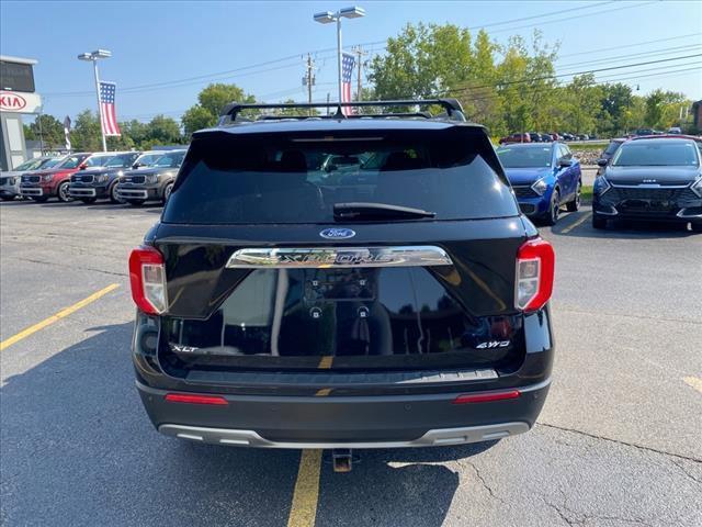 2022 ford explorer xlt