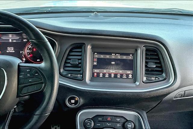 2022 dodge challenger r/t
