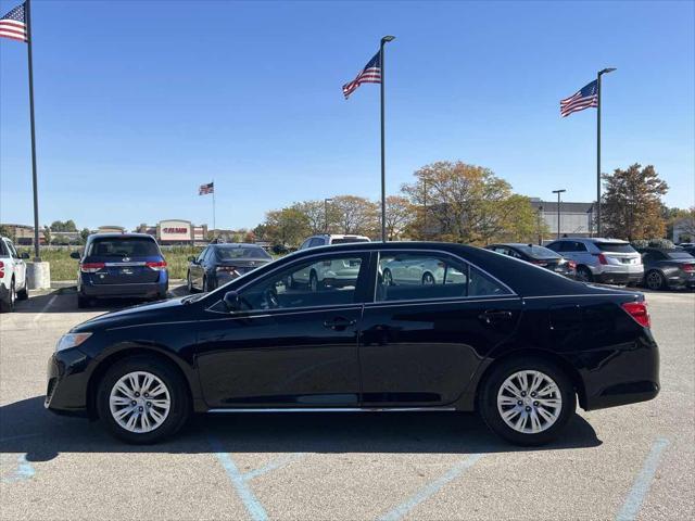 2014 toyota camry le