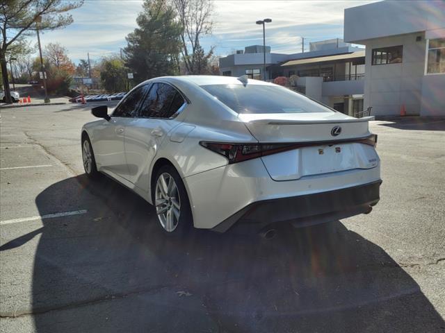 2021 lexus is 300 base