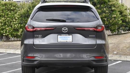 2024 Mazda CX-90