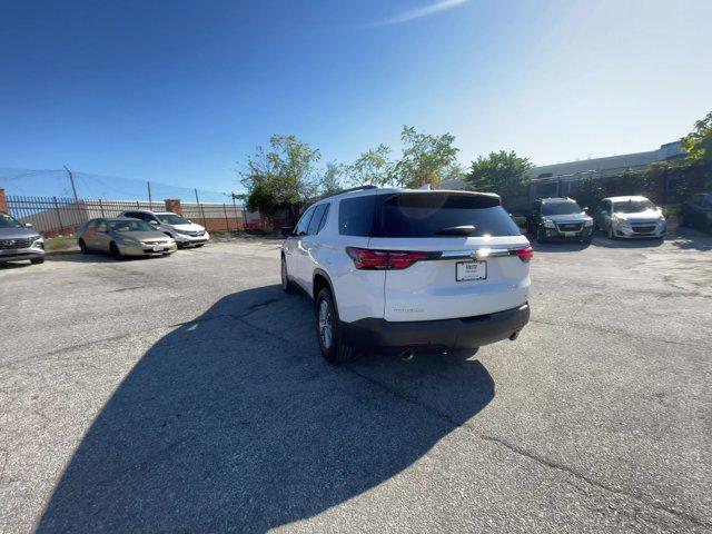 2023 chevrolet traverse lt cloth