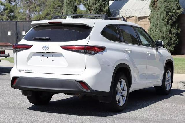 2021 toyota highlander l