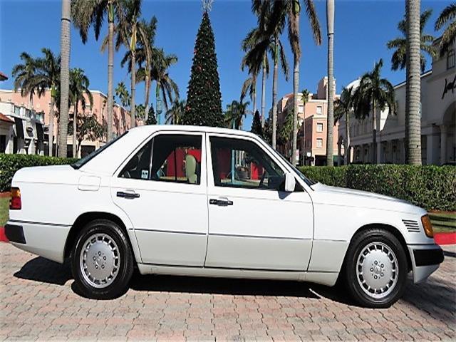 1991 mercedes-benz 300 series 300d diesel 1 owner service records rare condition