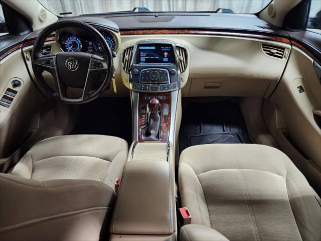 2013 buick lacrosse base 4dr sedan
