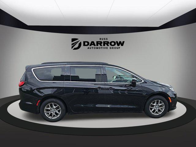 2021 chrysler pacifica touring